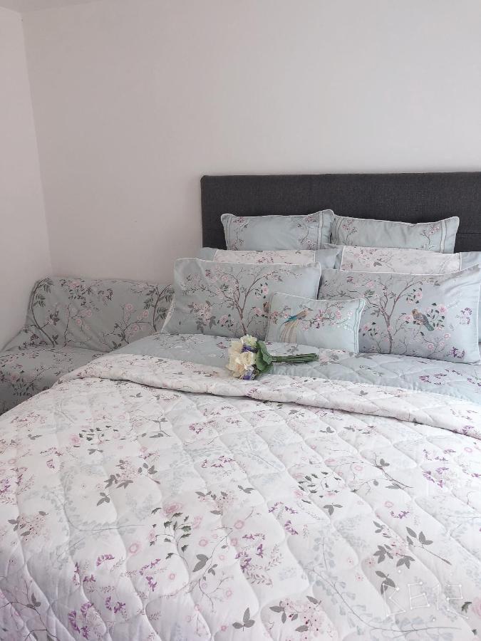 Flat 1 - Entire Modern Studio With En-Suite And Free Parking Close To Qmc, City Centre & Notts Uni Ноттингем Экстерьер фото
