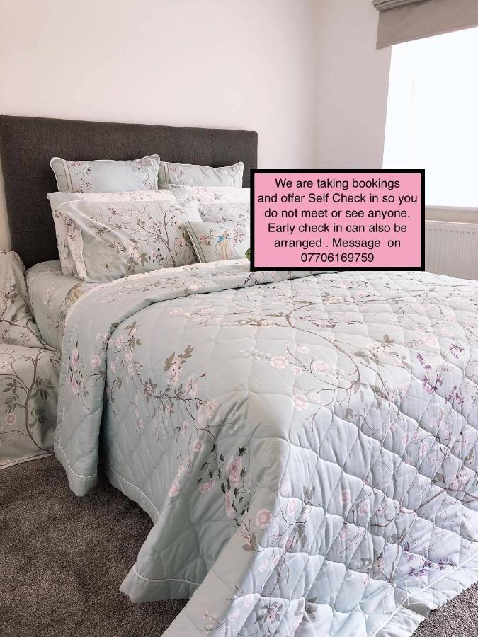 Flat 1 - Entire Modern Studio With En-Suite And Free Parking Close To Qmc, City Centre & Notts Uni Ноттингем Экстерьер фото